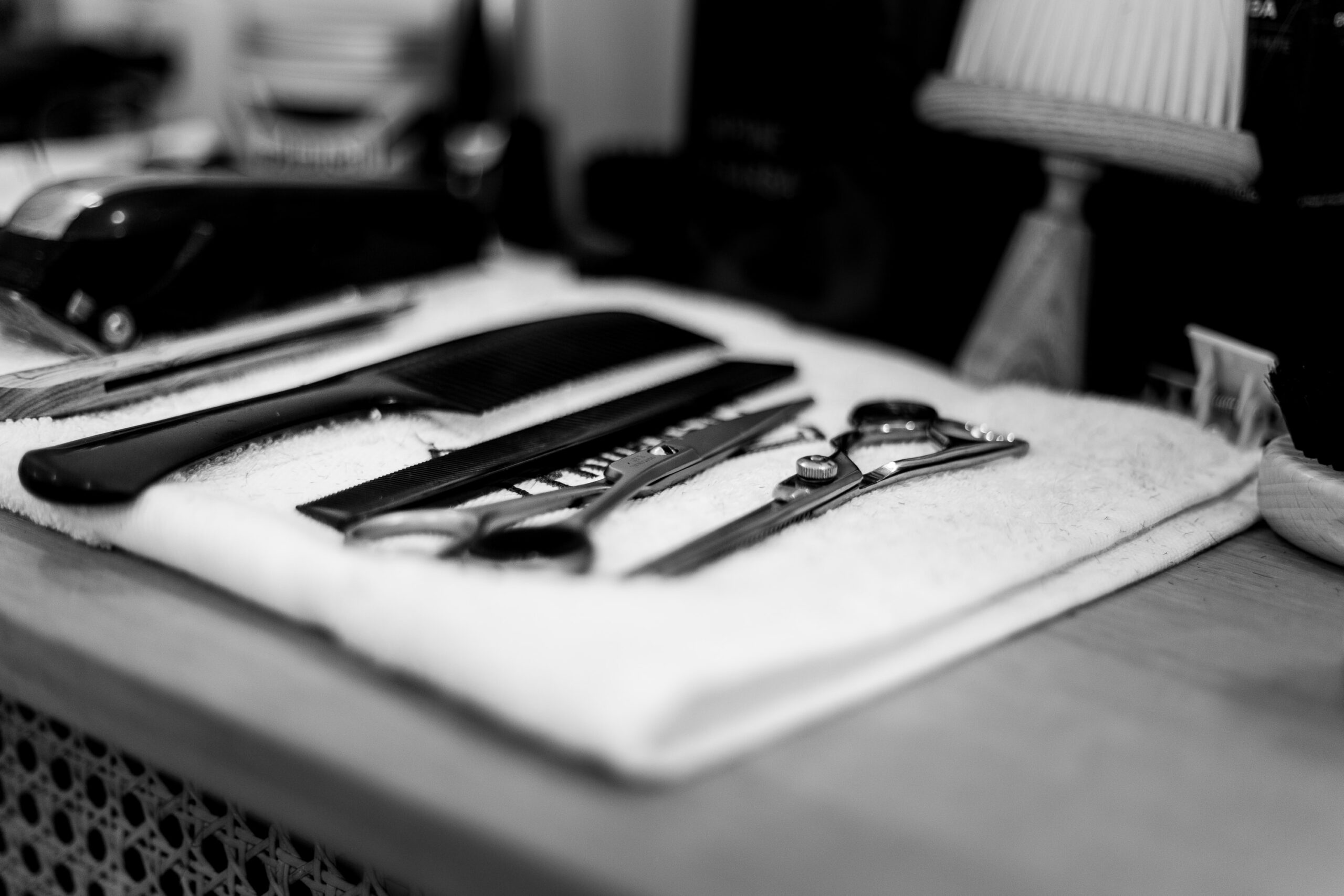What tools do beginner barbers need